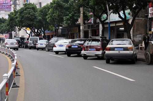 道路停车收费难，北京是怎么办的？