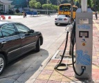 广州投产智慧路灯项目 一杆多用点亮“5G”生活